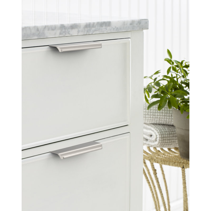Poignée d'armoire en nickel satiné de 5 po (127 mm) Streamline Tab - paquet de 10, 5", Nickel satiné