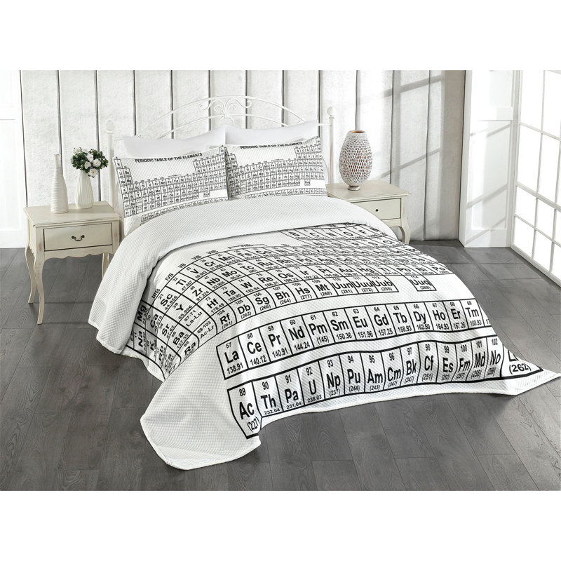Adori Black/White Microfibre Bedspread Set, 220 x 264 cm Bedspread - 2 Shams