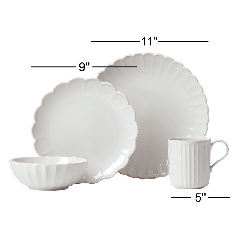 French Perle Scallop 4-Piece Place Setting