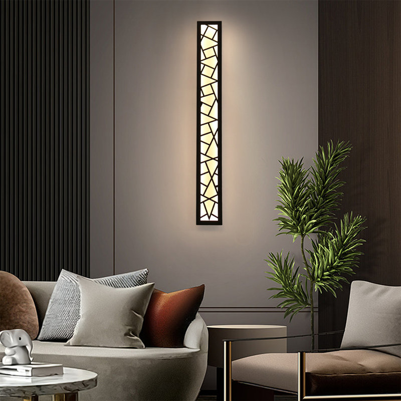 Isaia LED Wall Light