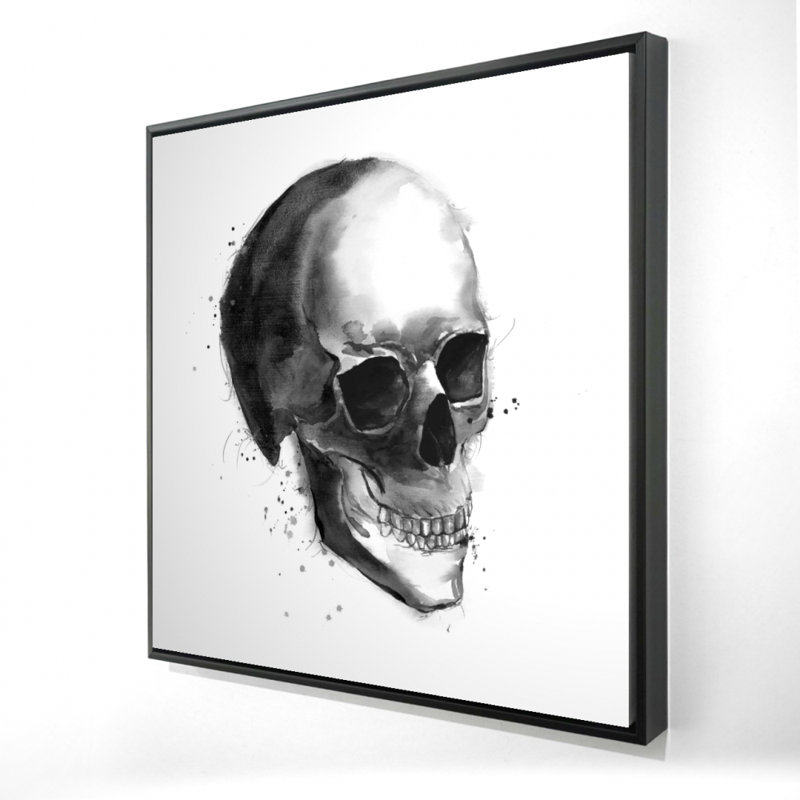 " Black And White Skull "