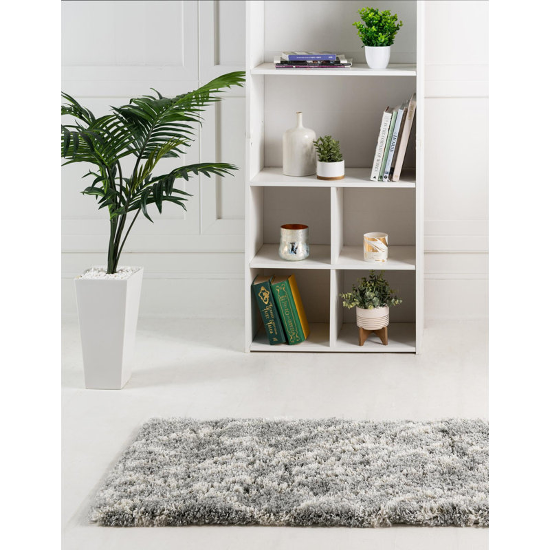 Indoor Rug, Runner 2'7" x 13'