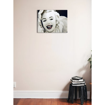 Chic Miss Marilyn Monroe - Print on Canvas
