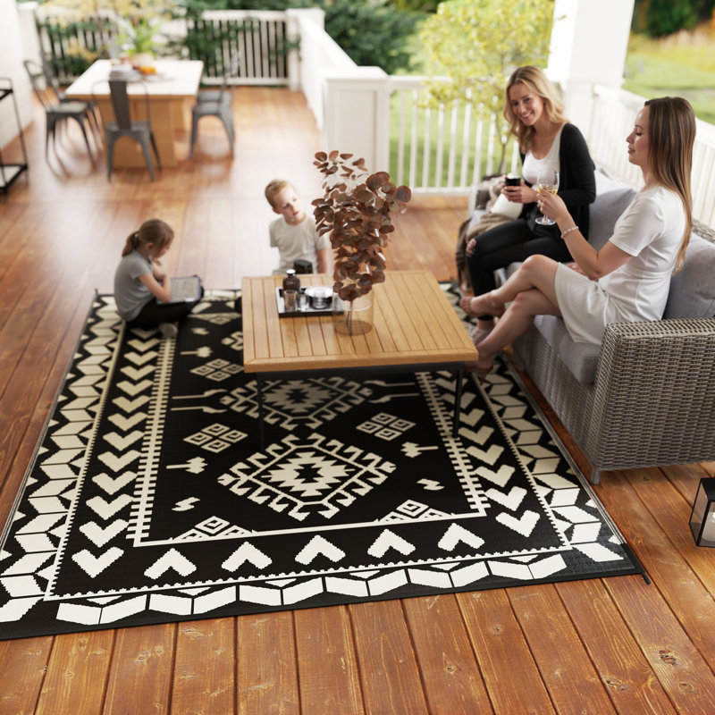 Reversible Outdoor Rug, Waterproof Plastic Straw Floor Mat, Portable RV Camping Carpet, Large Floor Mat for Backyard, Deck, Picnic, Beach, Black & White Rhombus Patchwork