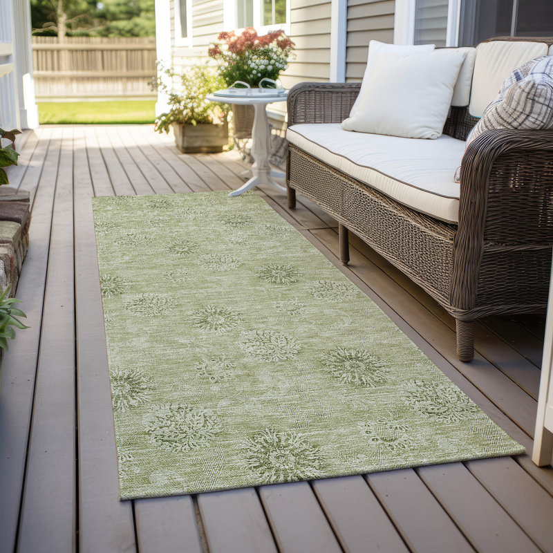 Leis Floral Indoor Rug, Runner 2'3" x 7'6"
