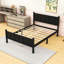 Lit plateforme en bois de style campagnard avec tête de lit-662323358-662323359