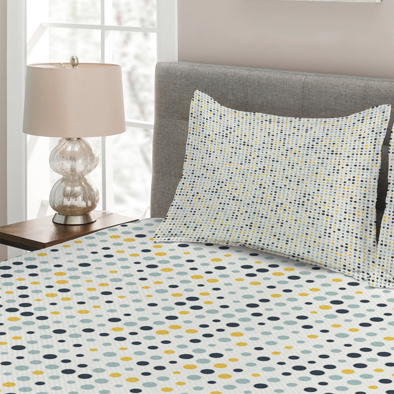 Dots Coverlet