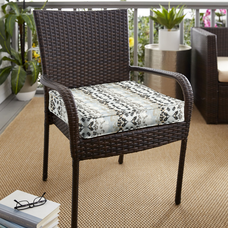Outdoor Dining Chair Seat Cushion, 19" W x 19" D, 2