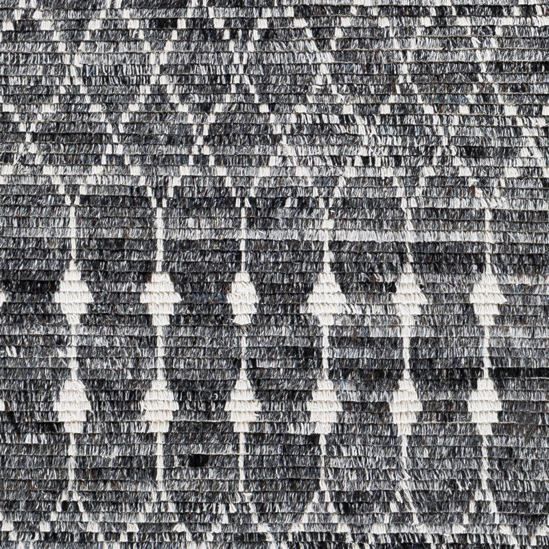 Geometric Area Rug in Charcoal, Rectangle 2' x 3'