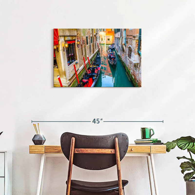 Ravi Venice IV, 20" H x 30" W