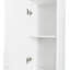 Armoire autoportante blanche avec tablettes pour un décor de patio élégant et élégant