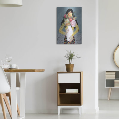 «Flower Vase Girl II» par Grace Popp
