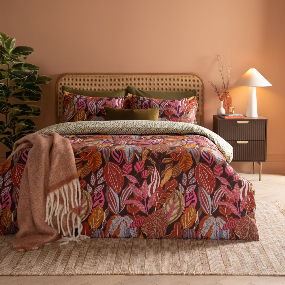Utopia Polyester Floral Duvet Cover Set with Pillowcases Included