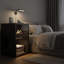 Armoire d'appoint moderne avec porte en verre et tablette de rangement intérieure