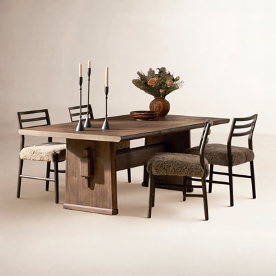 84'' Extendable Oval Dining Table