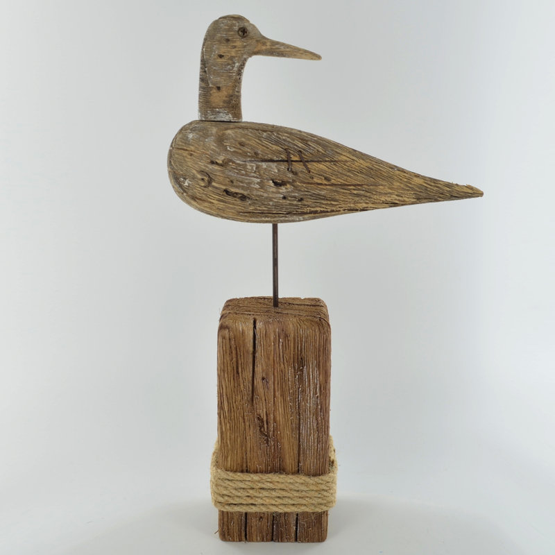 Miriam Seagull on Post Driftwood Style