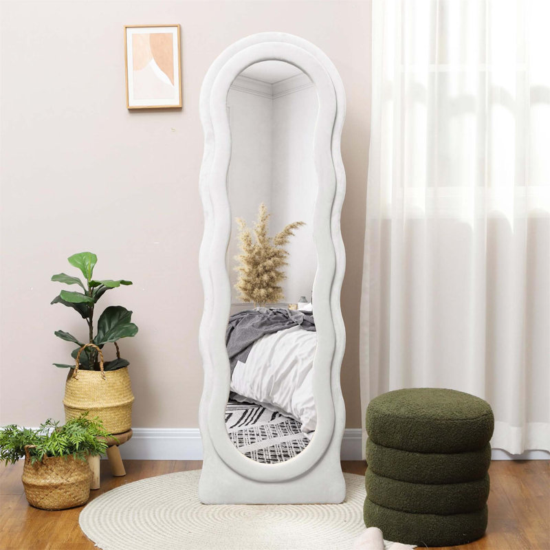 Demetrias Irregular Mirror, White