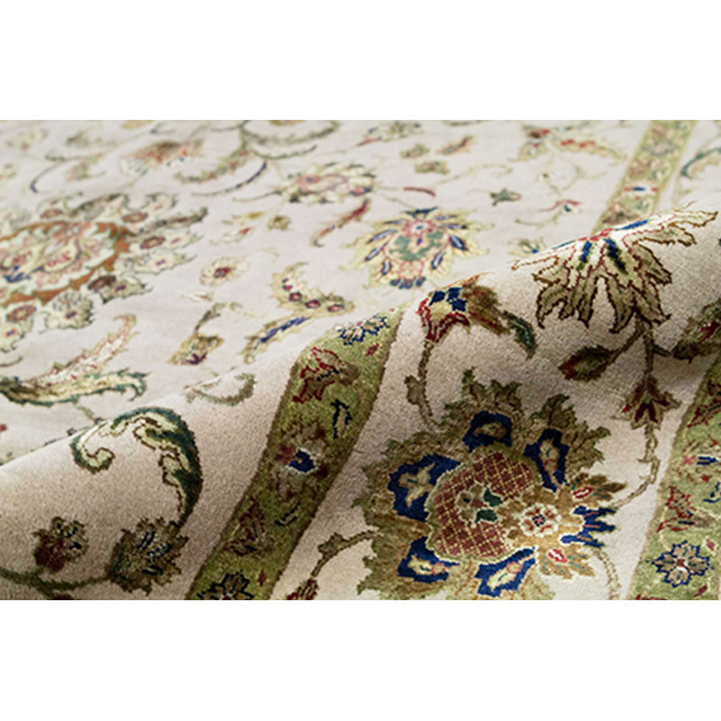 Chantel Oriental Area Rug in Ivory