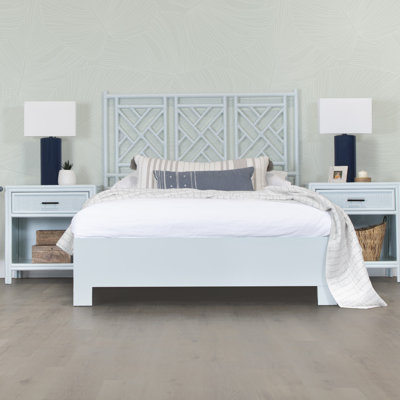 Chippendale Standard Bed