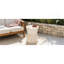 Table d'appoint extérieure en forme de sablier U_Style, table d'appoint contemporaine en béton avec texture de pierre simulée, table de bout d'extérieur pour salon, jardin.