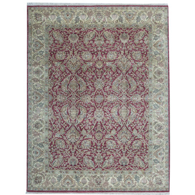 Tapis rouge et or de haute qualité noué à la main