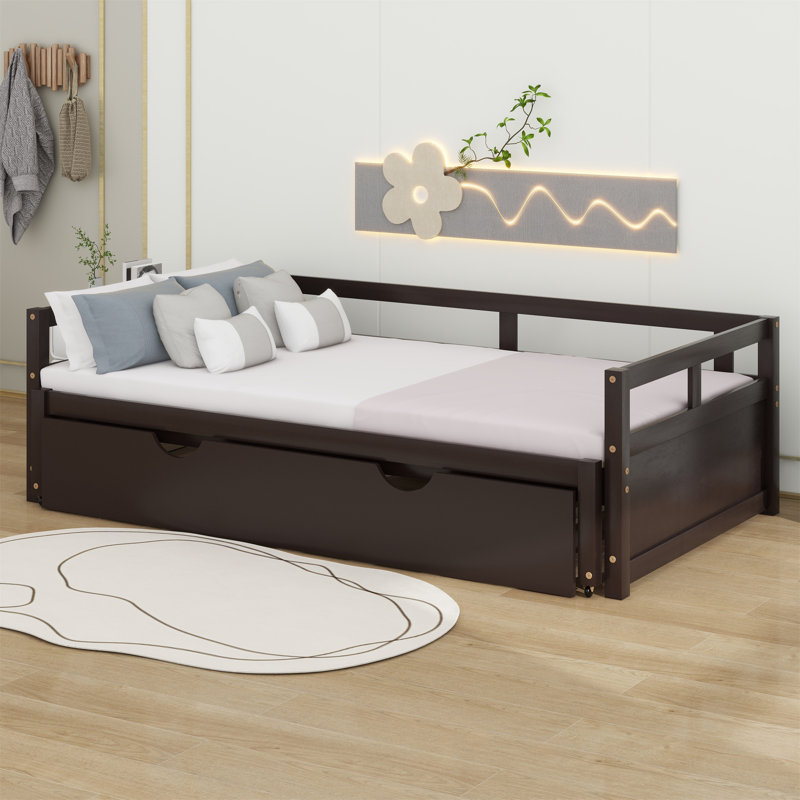 Wooden Daybed With Trundle