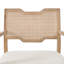 Ensemble de 2 fauteuils style campagne Mid-Century, siège rembourré en lin beige, dossier en rotin naturel, structure en bois d'hévéa massif, hauteur de salle à manger standard