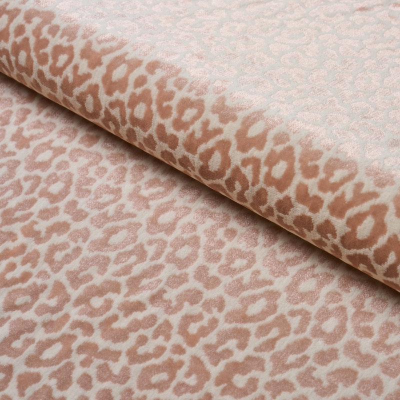 Tissu Schumacher X Timothy Corrigan, Baiser français