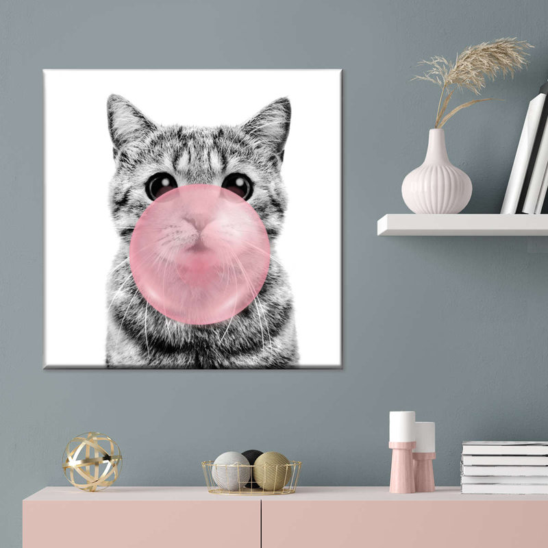 Kitty Bubble Gum - impression sur toile tendue, H 36 po x l 36 po x P 1,25 po