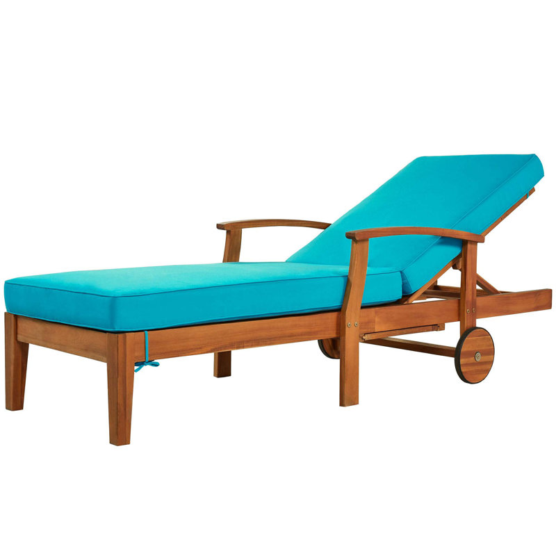 Chaise de patio avec coussins