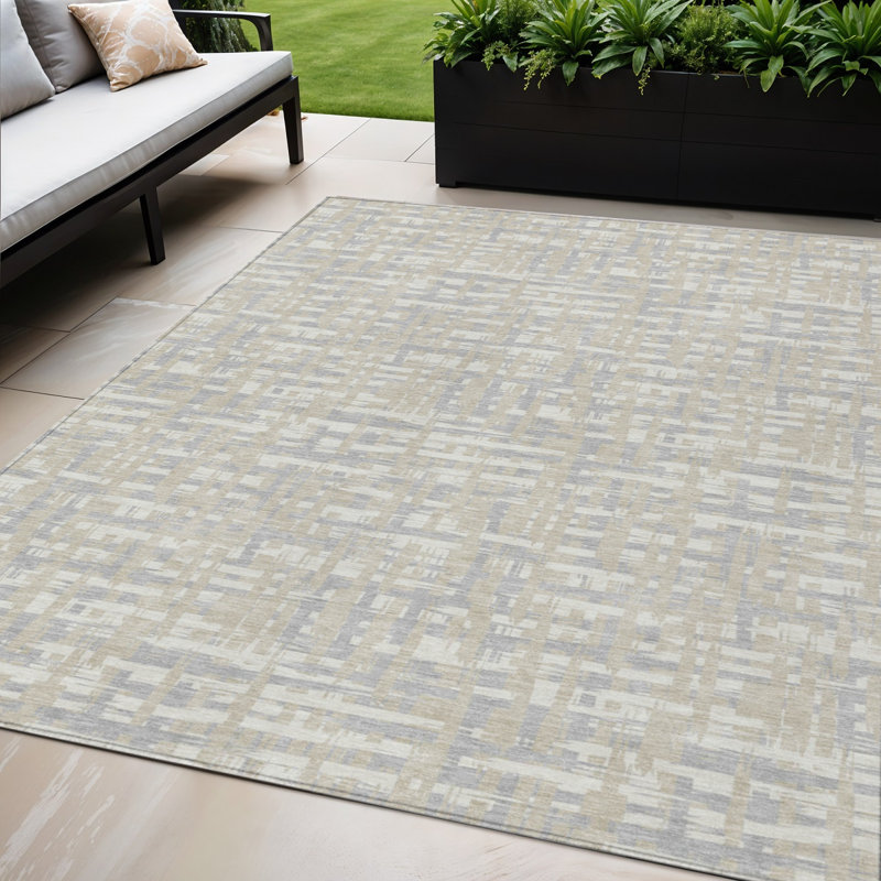 Tapis intérieur beige lavable abstrait HomeRoots 5 pi x 8 pi