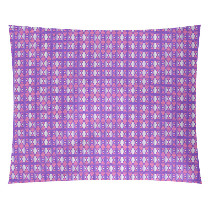 Tapisserie «Avicia Lined Diamonds» par Katelyn Elizabeth, H 91 po x l 107,5 po, Intérieur