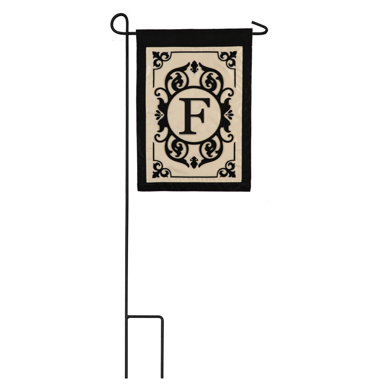 Drapeau de jardin en nylon 18 x 13 po Cambridge, F