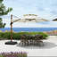 Parasol en porte-à-faux rond en bois avec base Epperly-608126245-606005847