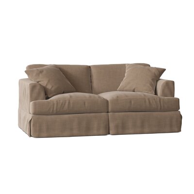 Wayfair Custom Upholstery™ 7766CEC6D9BD41FF94E101CA617EA621