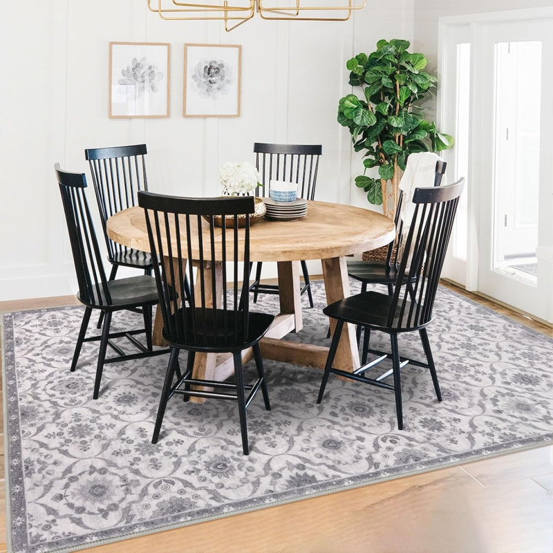 Light Gray Distressed Floral Rug 5' x 7' for Entryway