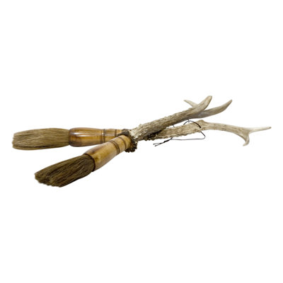 Corris Figurines & Sculptures