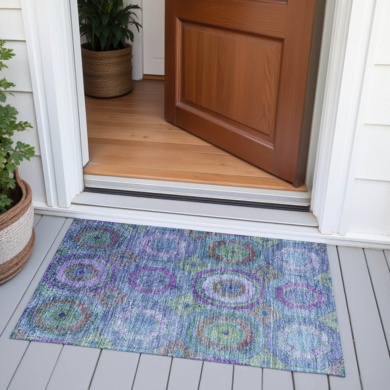 Tapis bleu intérieur / extérieur lavable à la machine Xhevrie, Rectangle 1 pi 8 po x 2 pi 6 po