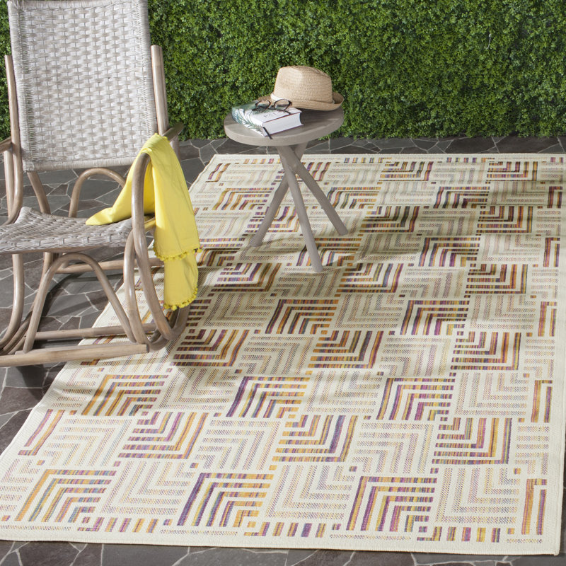 Kaye Geometric Indoor / Outdoor Area Rug, Rectangle 155 x 231 cm