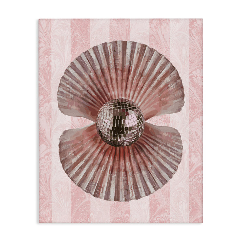 Perle disco en toile de coquillage, par Lil 'Rue, H 20 po x l 16 po
