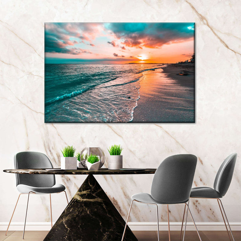 Sur toile, H 45 po x l 30 po x P 1,25 po