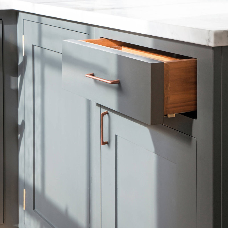 Champagne Bronze Modern Appliance Bar Pulls with Mounting Hardware