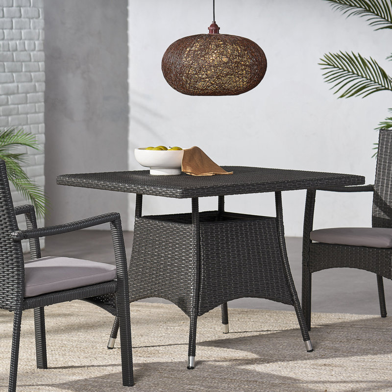 Table de salle à manger carrée pour l'extérieur et l'intérieur