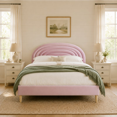 Halis Upholstered Scalloped Bed