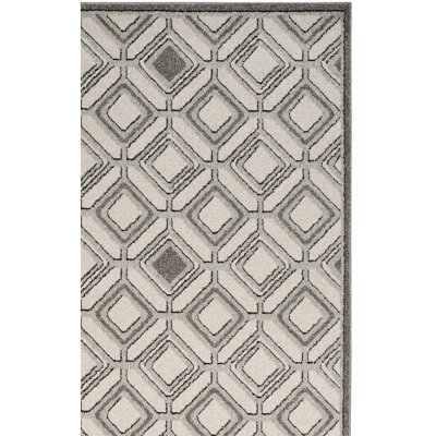 Amherst Performance Geometric Rug