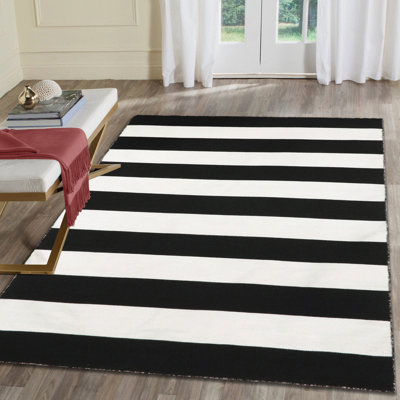 Caruso Indoor/Outdoor Hand-Woven Striped Rug