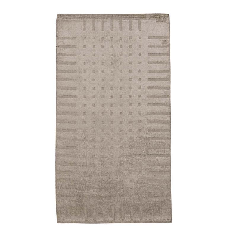 Geometric Area Rug in Gray