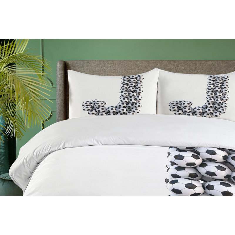 No Duvet Cover, California King Duvet Cover + 2 Standard Shams