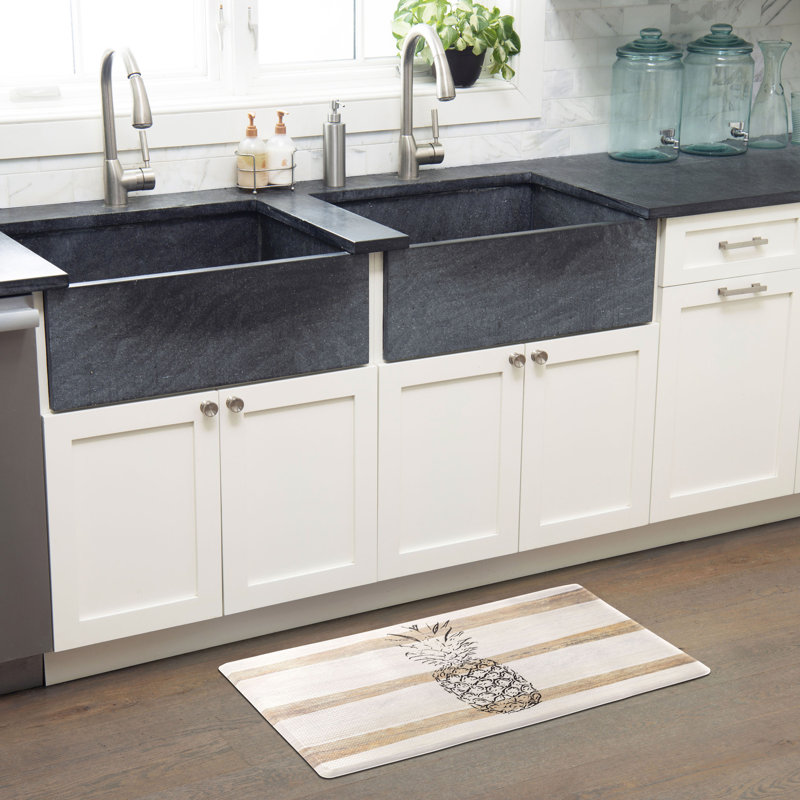 Beige and Black Pineapple Anti-Fatigue Kitchen Mat 17.5"x30"