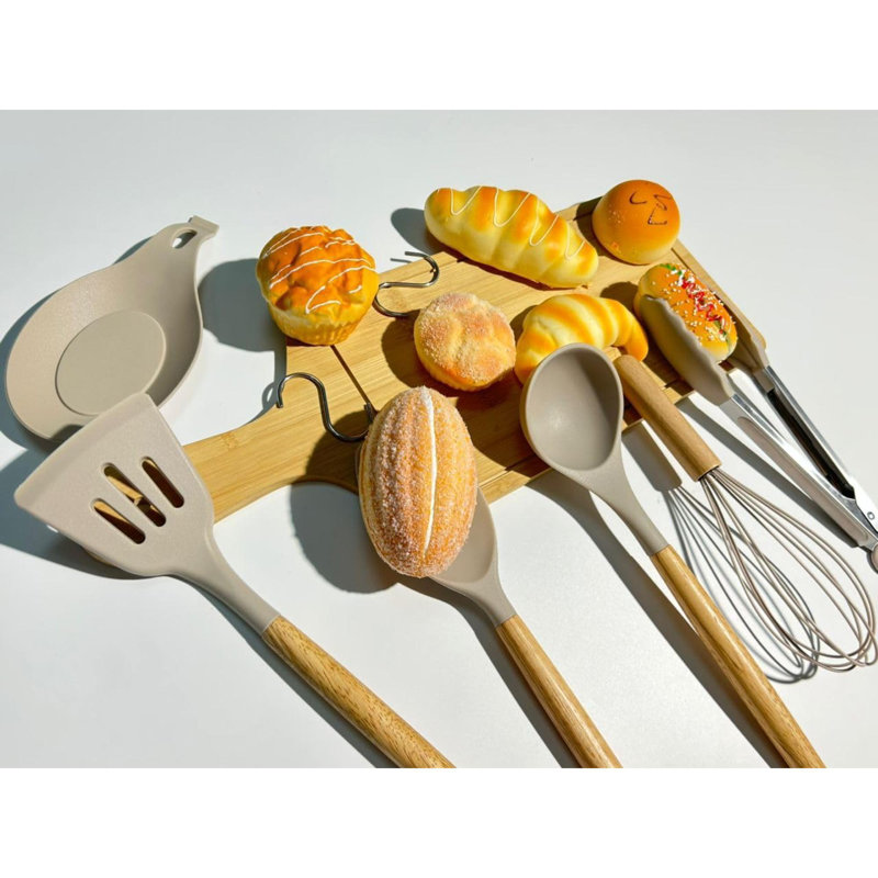 Rareweaves 33 Utensil Set